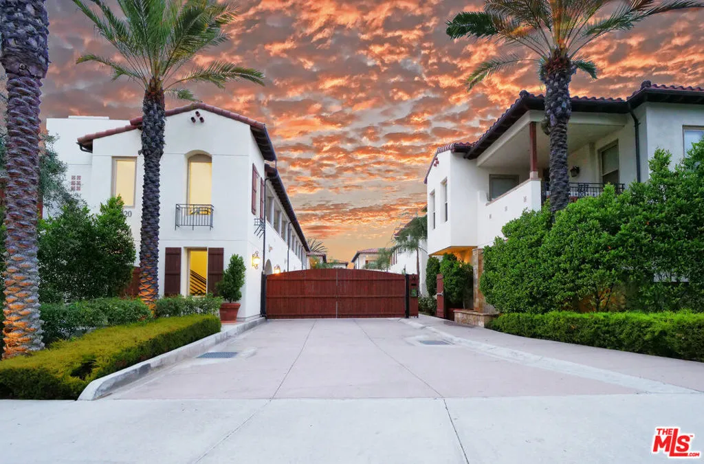 28220 Highridge Road 208, Rolling Hills Estates, California 90274 home-pic-0