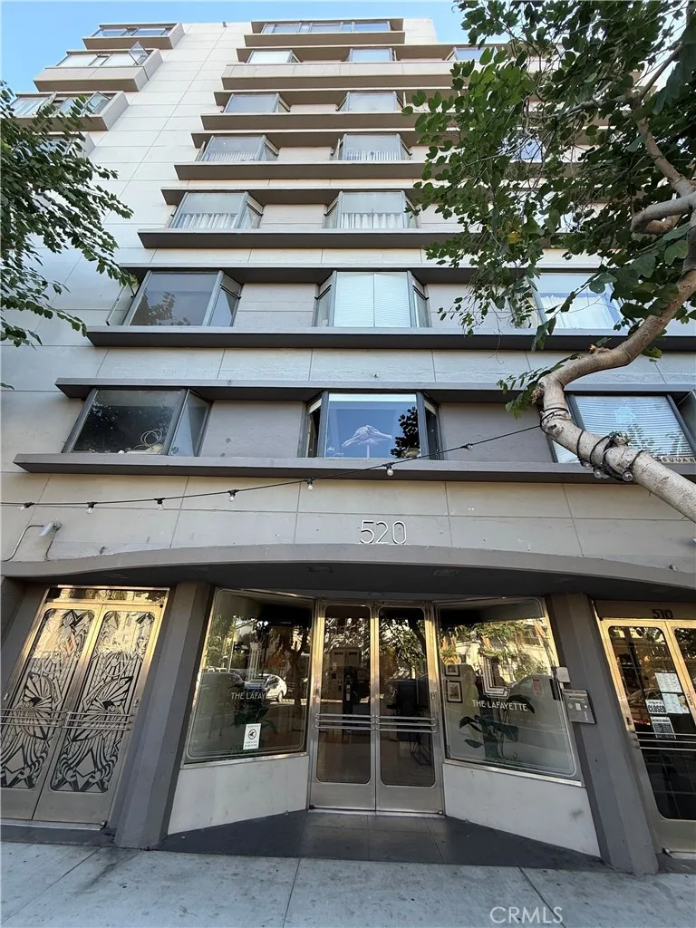 Broadway Entrance (main entrance to unit)