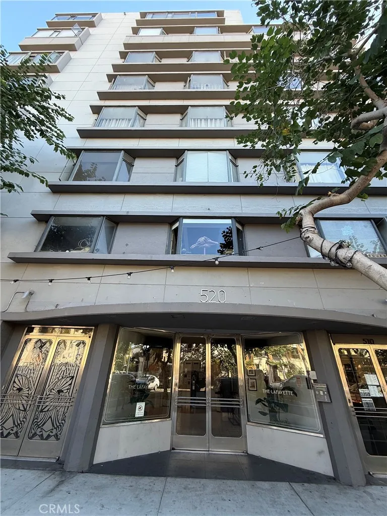 Broadway Entrance (main entrance to unit)