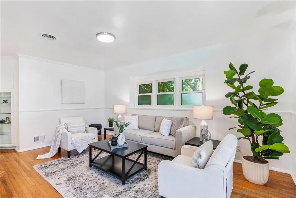 2602 N Louise, Santa Ana, California 92706 home-pic-20
