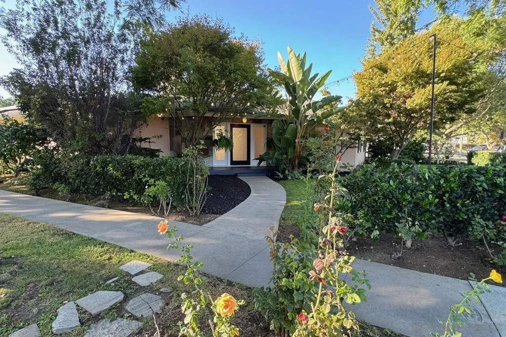 2602 N Louise, Santa Ana, California 92706 home-pic-67