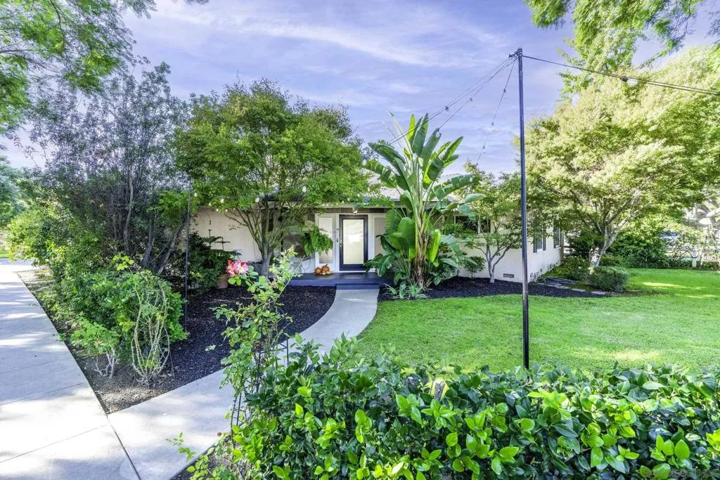 2602 N Louise, Santa Ana, California 92706 home-pic-11