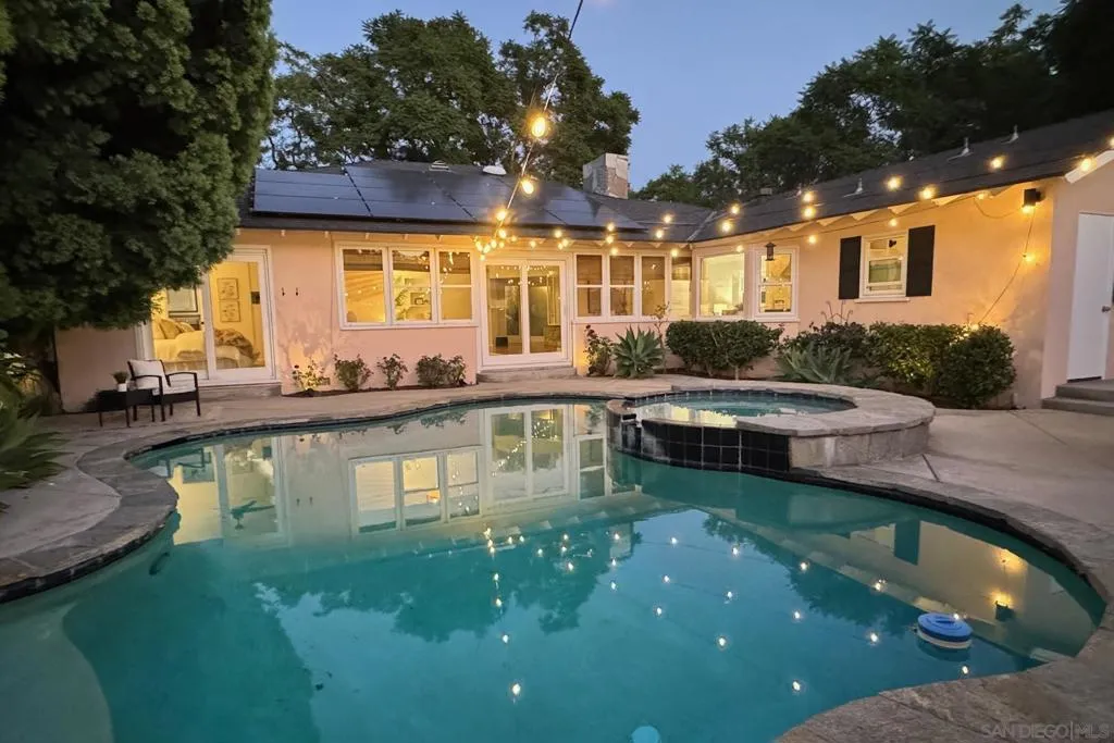2602 N Louise, Santa Ana, California 92706 home-pic-62