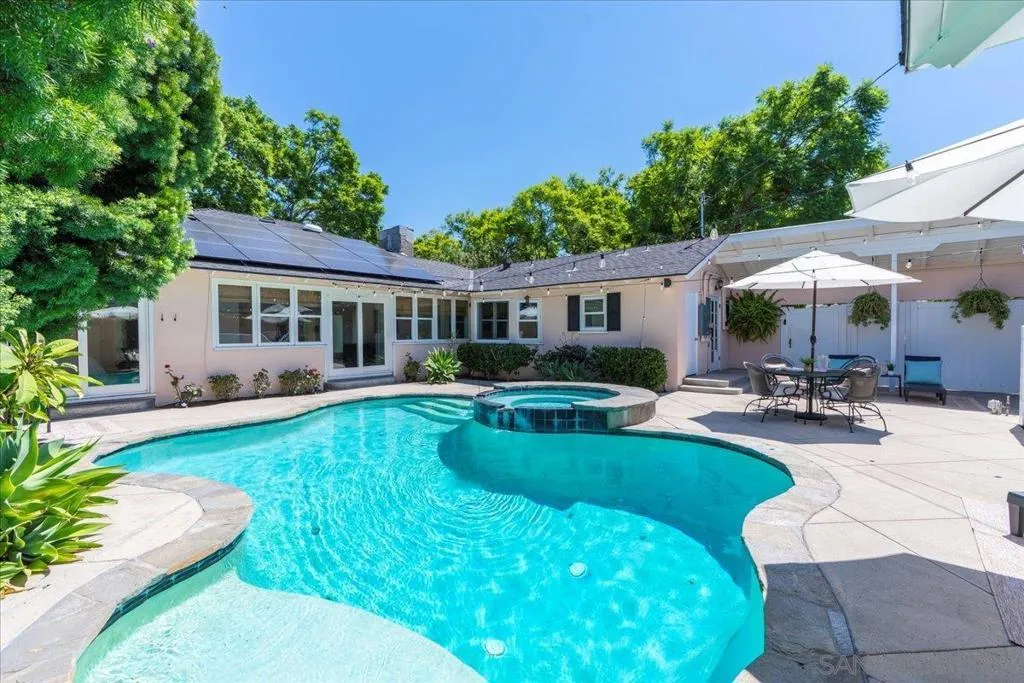 2602 N Louise, Santa Ana, California 92706 home-pic-45