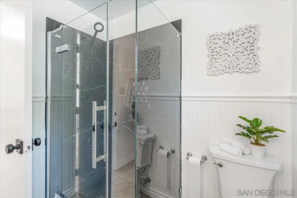 2602 N Louise, Santa Ana, California 92706 home-pic-7