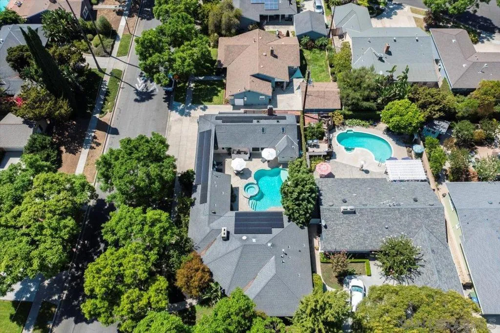 2602 N Louise, Santa Ana, California 92706 home-pic-68