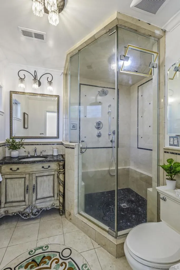 2602 N Louise, Santa Ana, California 92706 home-pic-42