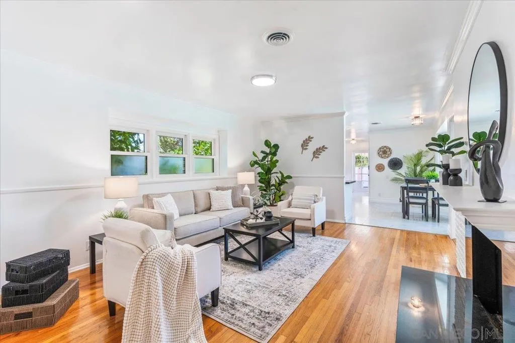 2602 N Louise, Santa Ana, California 92706 home-pic-23