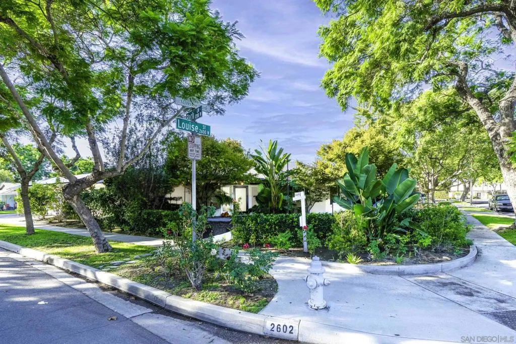2602 N Louise, Santa Ana, California 92706 home-pic-12