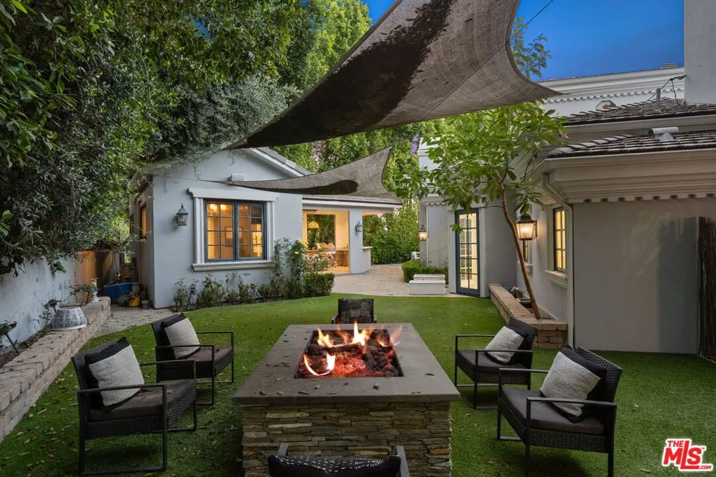 4923 Amigo Avenue, Tarzana, California 91356 home-pic-65