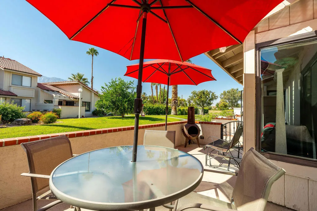6000 Montecito Drive 4, Palm Springs, California 92264 home-pic-1