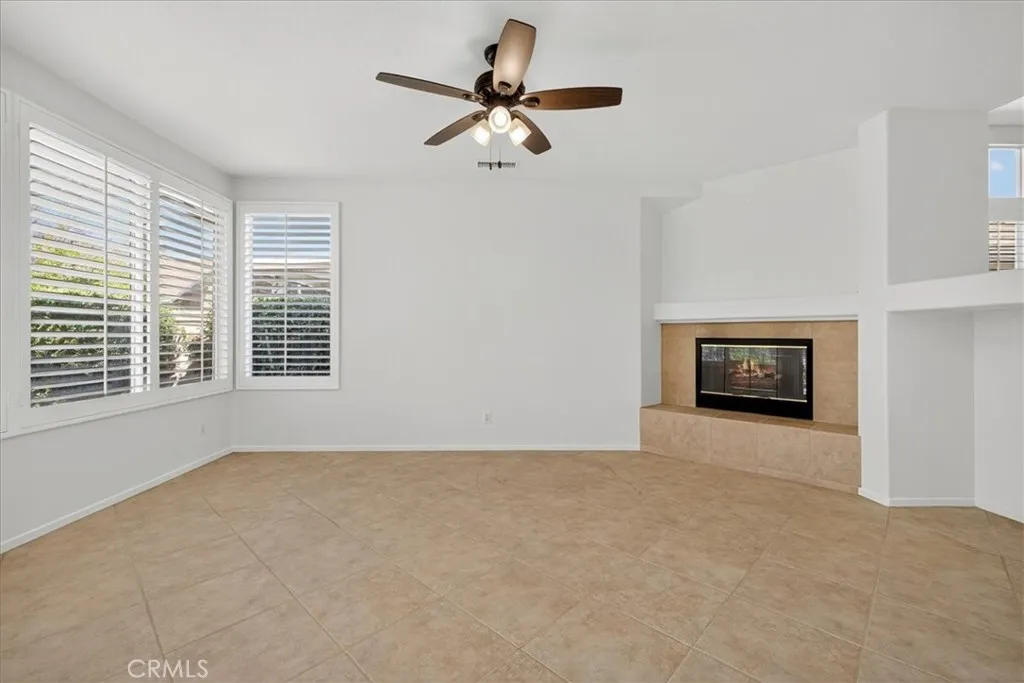 29245 29245 Paradise Canyon Drive, Menifee, California 92584 home-pic-18