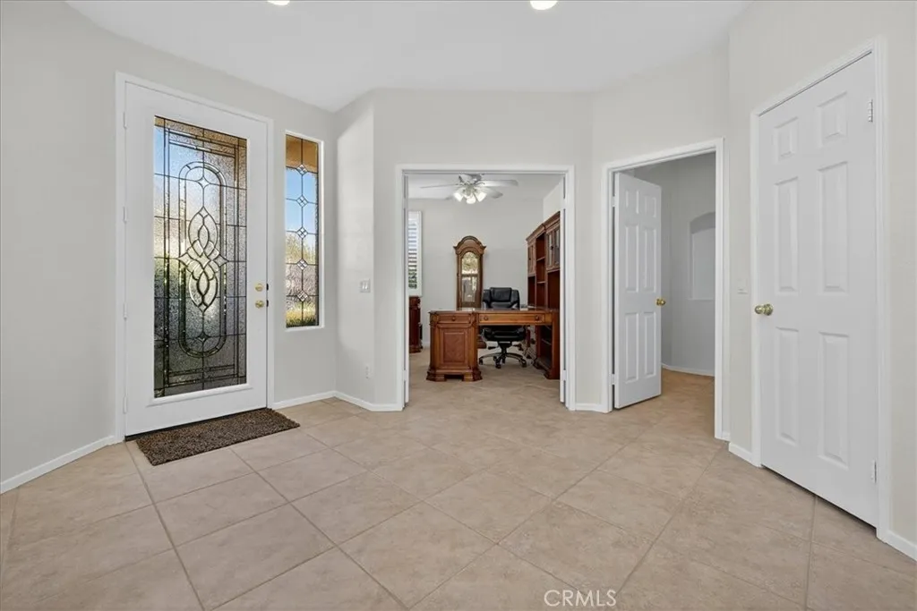29245 29245 Paradise Canyon Drive, Menifee, California 92584 home-pic-5