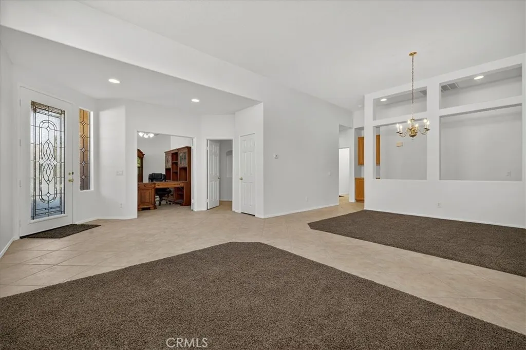 29245 29245 Paradise Canyon Drive, Menifee, California 92584 home-pic-7