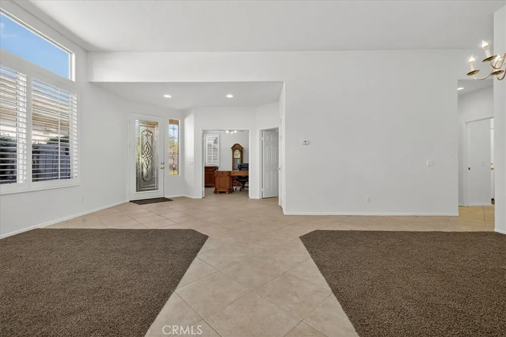 29245 29245 Paradise Canyon Drive, Menifee, California 92584 home-pic-8