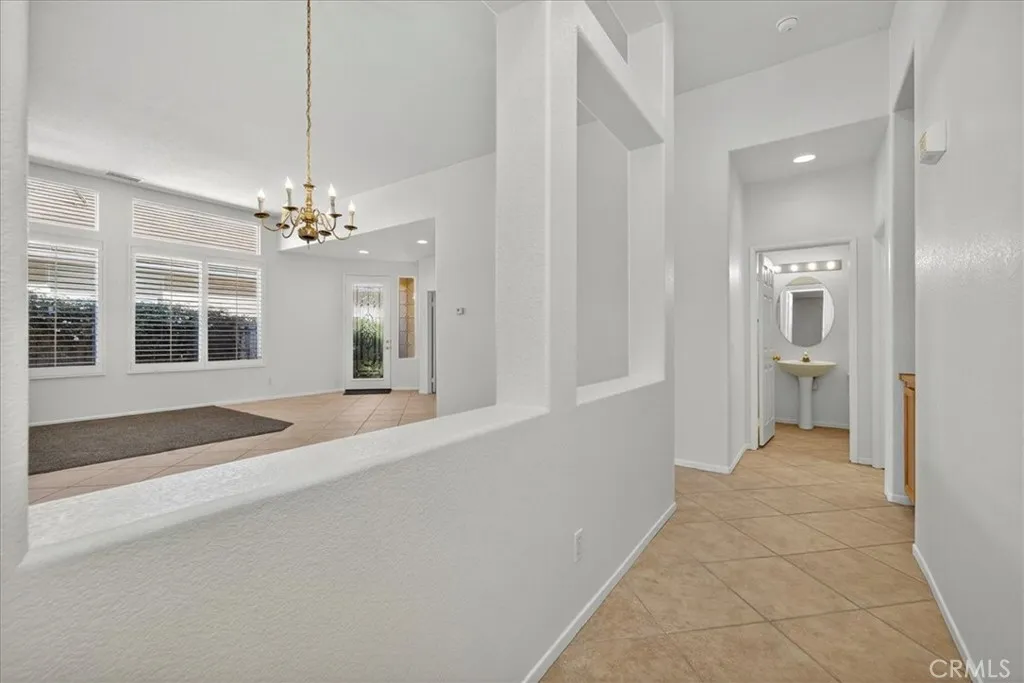 29245 29245 Paradise Canyon Drive, Menifee, California 92584 home-pic-24