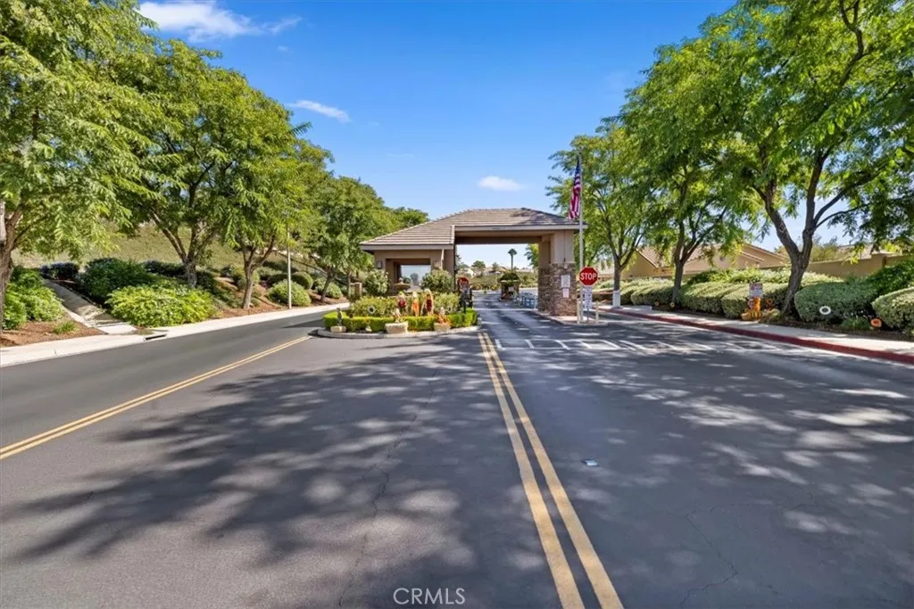 29245 29245 Paradise Canyon Drive, Menifee, California 92584 home-pic-43