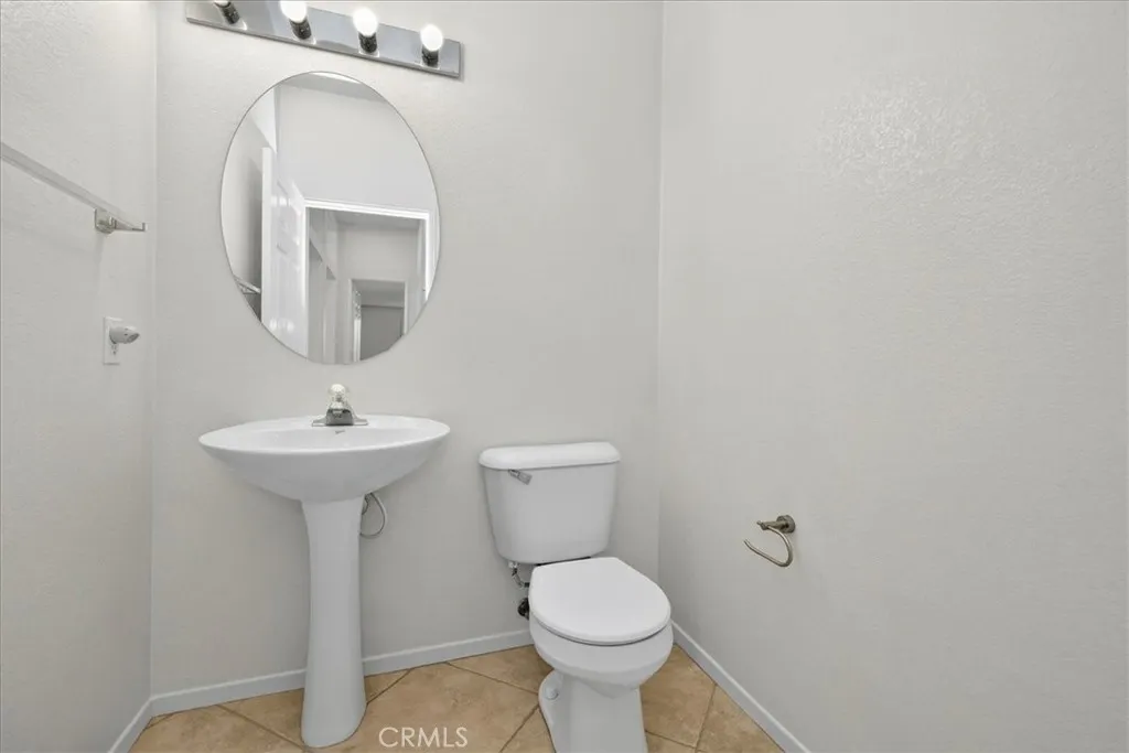 29245 29245 Paradise Canyon Drive, Menifee, California 92584 home-pic-25
