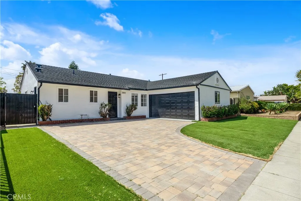 7927 Zelzah, Reseda, California 91335 home-pic-25