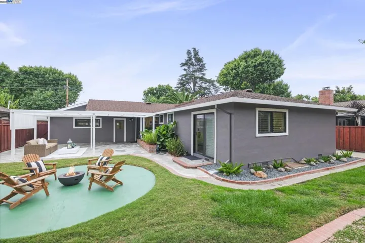 4171 School Street, Pleasanton, California 94566