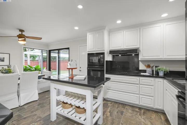 4171 School Street, Pleasanton, California 94566