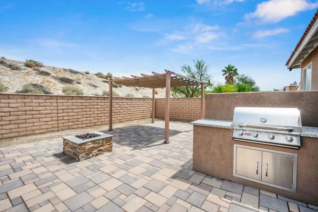 80572 Ullswater Drive, Indio, California 92203 home-pic-46