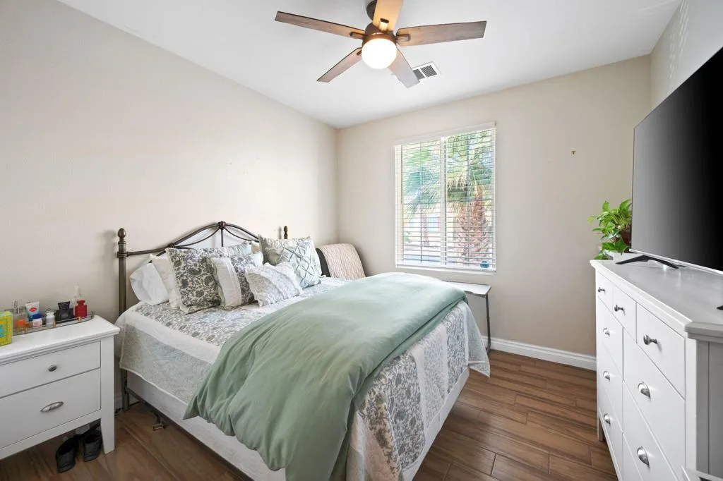 80572 Ullswater Drive, Indio, California 92203 home-pic-22