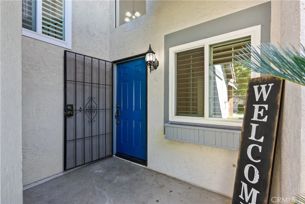 15710 Ada Street, Canyon Country, California 91387 home-pic-2