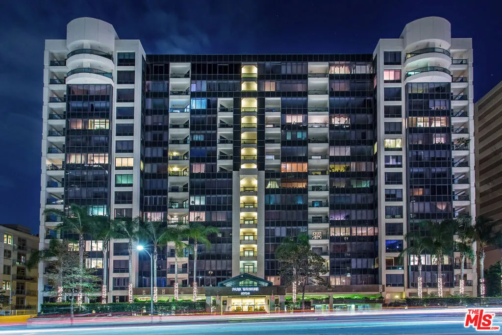 10724 Wilshire Boulevard 1005, Los Angeles, California 90024 home-pic-43