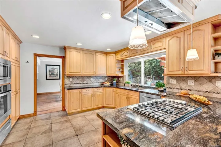 19072 Lamplight Lane, Yorba Linda, California 92886