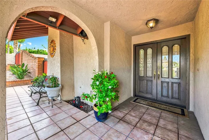 19072 Lamplight Lane, Yorba Linda, California 92886