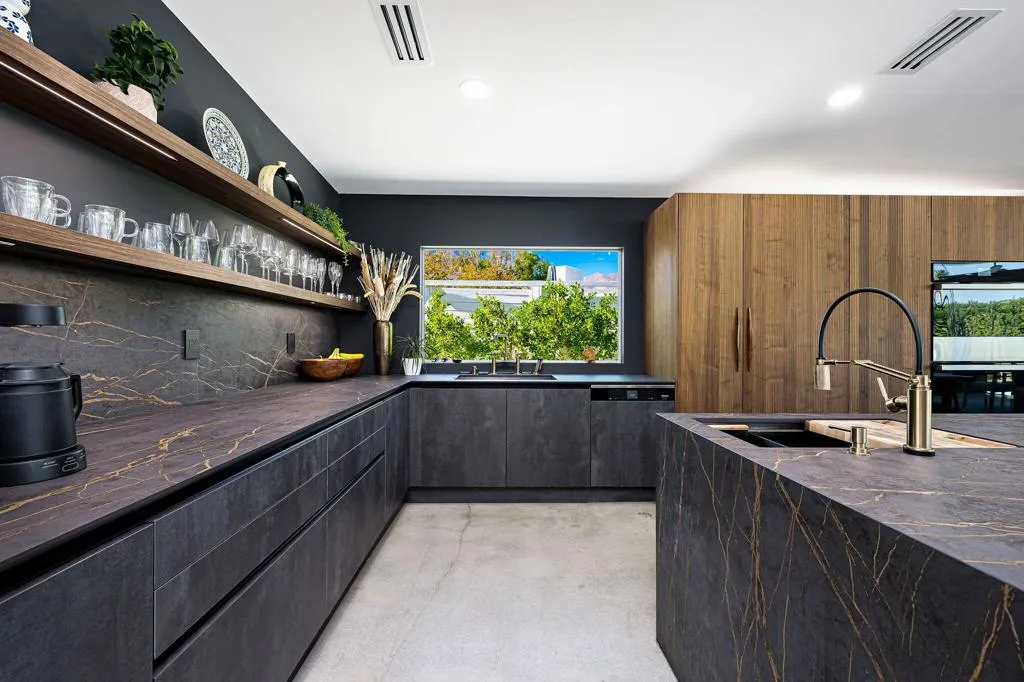 73286 Goldflower Street, Palm Desert, California 92260 home-pic-14