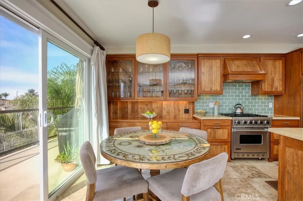 841 Visalia Street Street, Pismo Beach, California 93449 home-pic-21