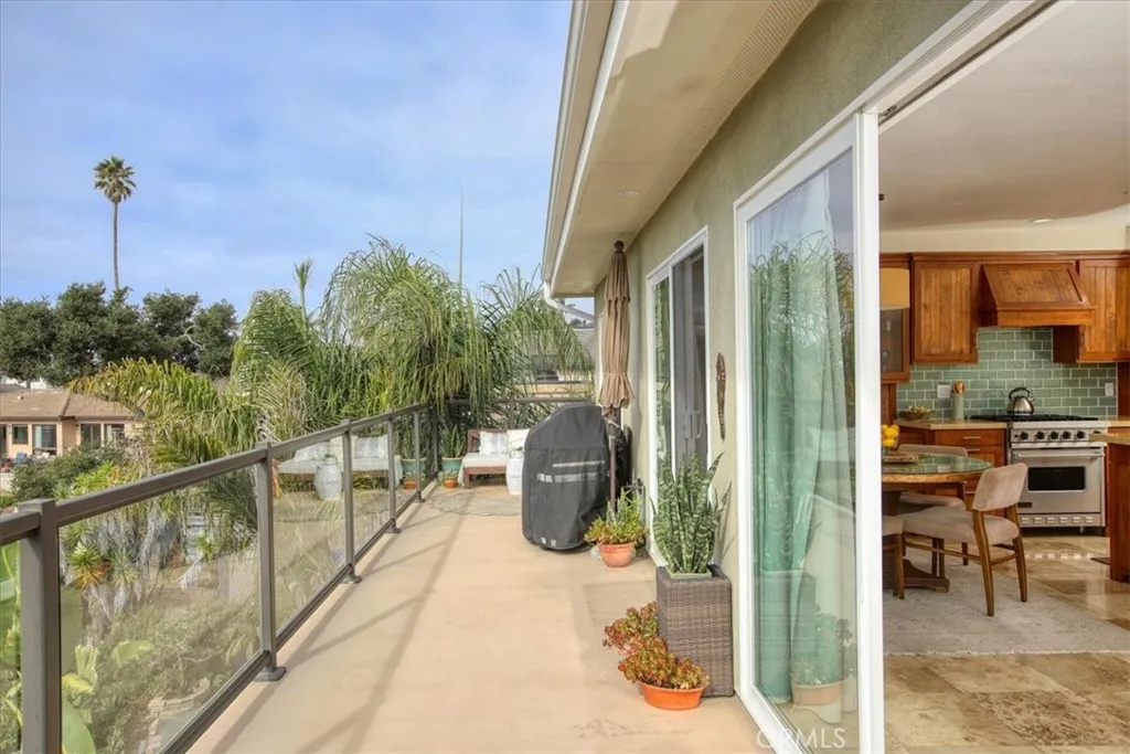 841 Visalia Street Street, Pismo Beach, California 93449 home-pic-25