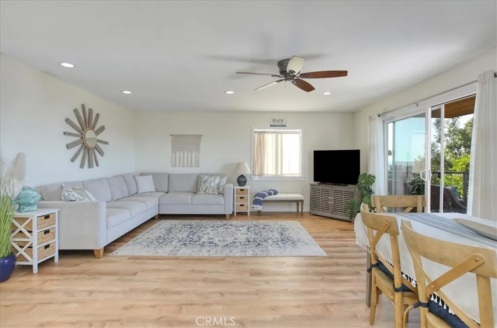 841 Visalia Street Street, Pismo Beach, California 93449 home-pic-41