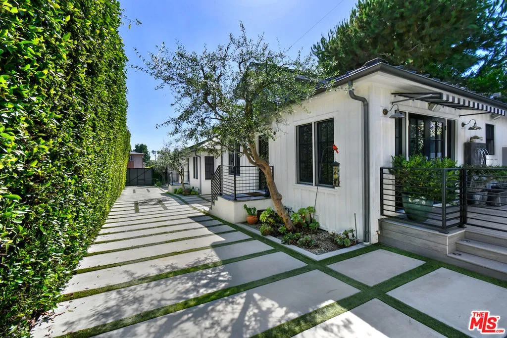 4311 Finley Avenue, Los Angeles, California 90027 home-pic-35