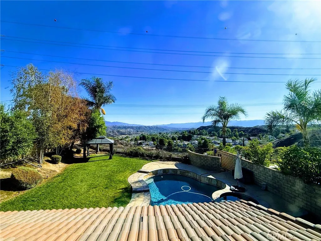 21626 Glen Canyon, Saugus, California 91390 home-pic-12