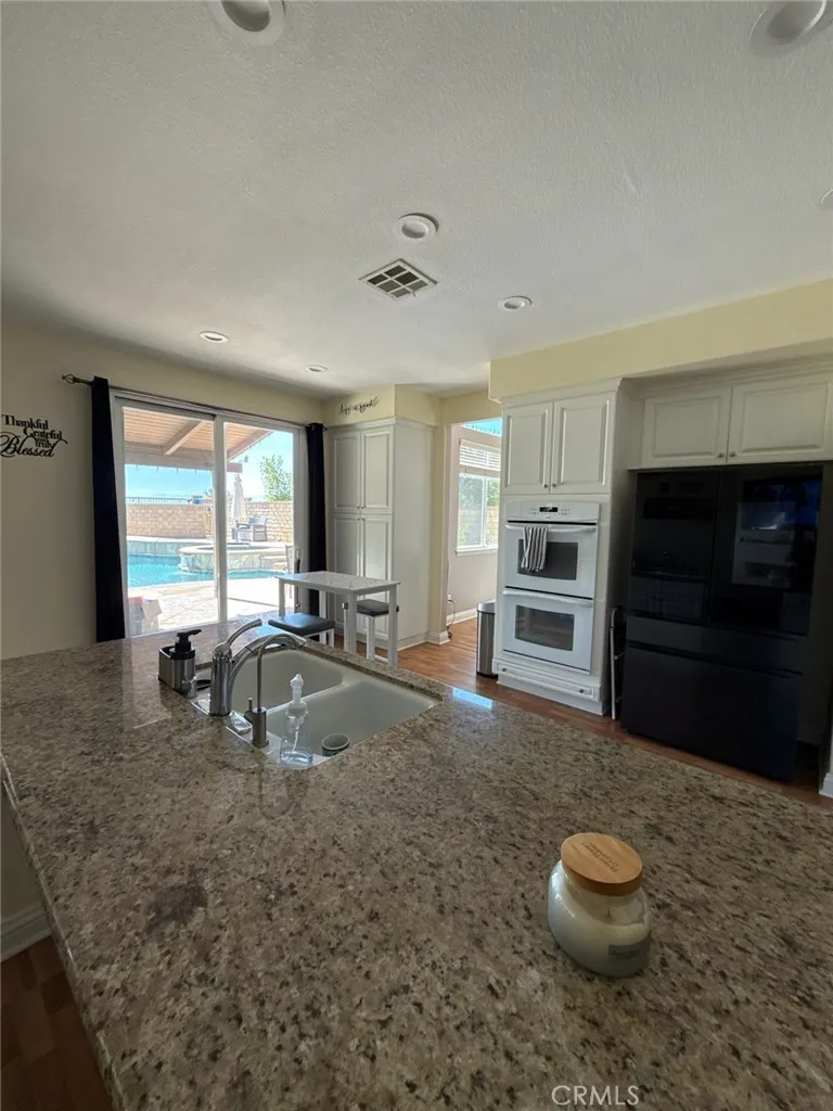 21626 Glen Canyon, Saugus, California 91390 home-pic-7