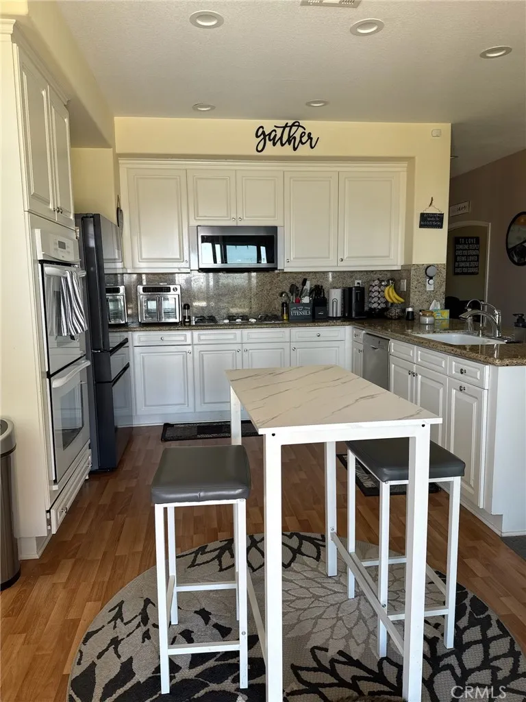 21626 Glen Canyon, Saugus, California 91390 home-pic-6