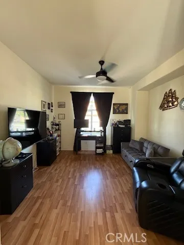 21626 Glen Canyon, Saugus, California 91390 home-pic-2