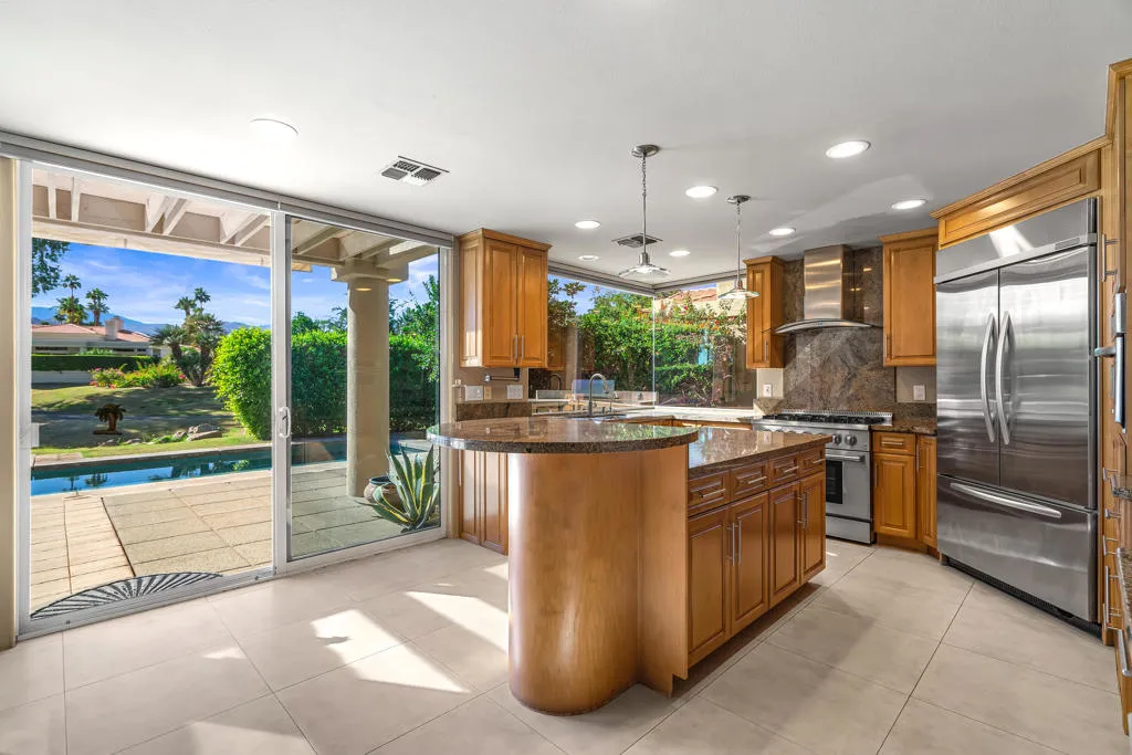 75041 Spyglass Drive, Indian Wells, California 92210 home-pic-5