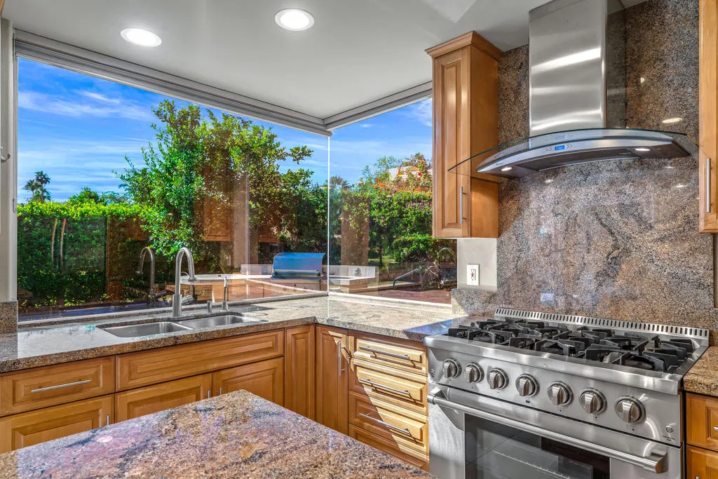 75041 Spyglass Drive, Indian Wells, California 92210 home-pic-18