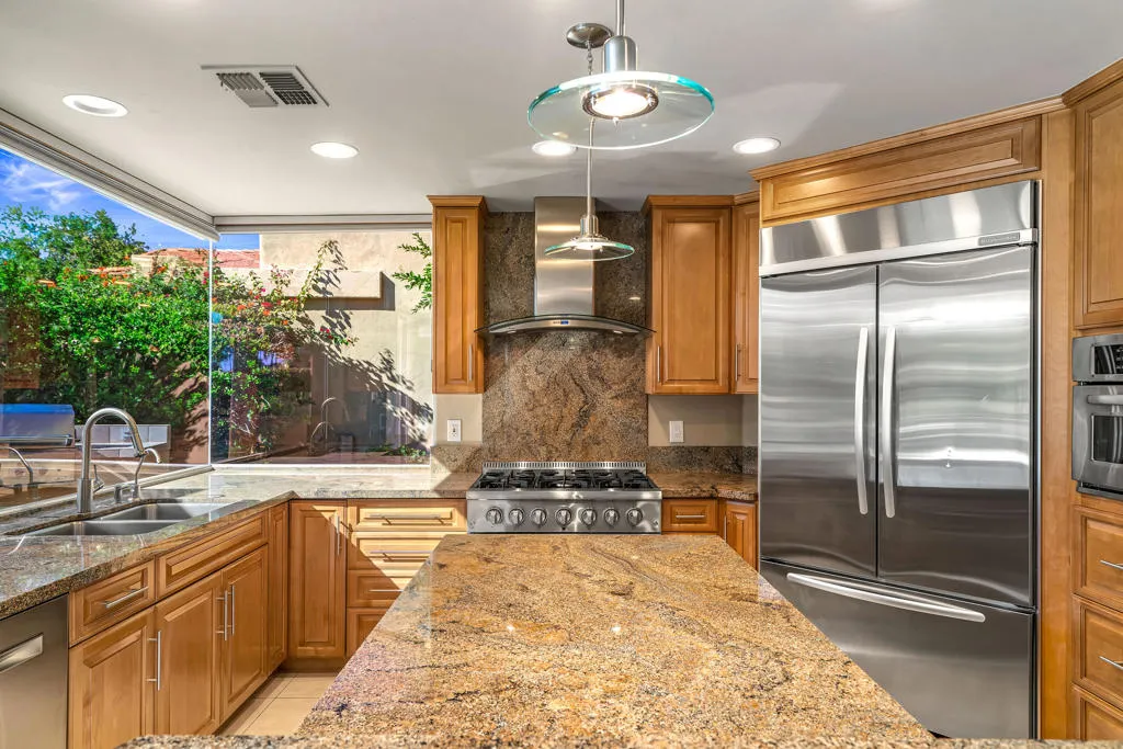 75041 Spyglass Drive, Indian Wells, California 92210 home-pic-16