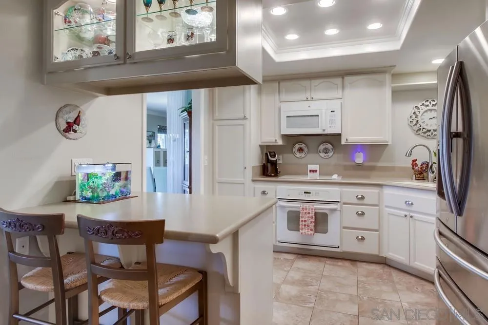 1024 La Tierra Dr, San Marcos, California 92078 home-pic-16