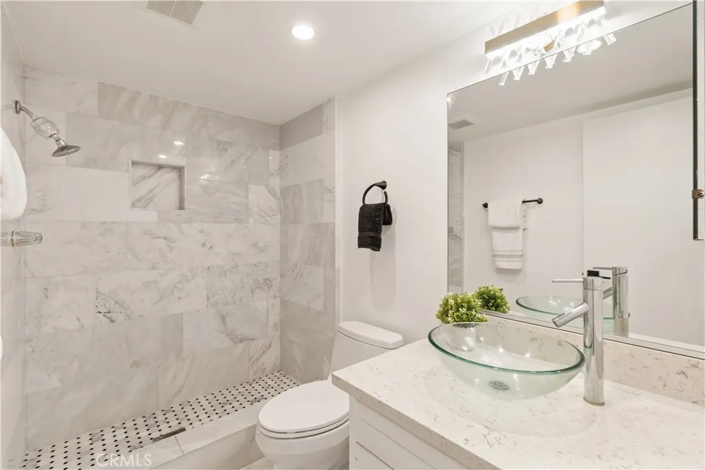 32541 Coastsite, Rancho Palos Verdes, California 90275 home-pic-11