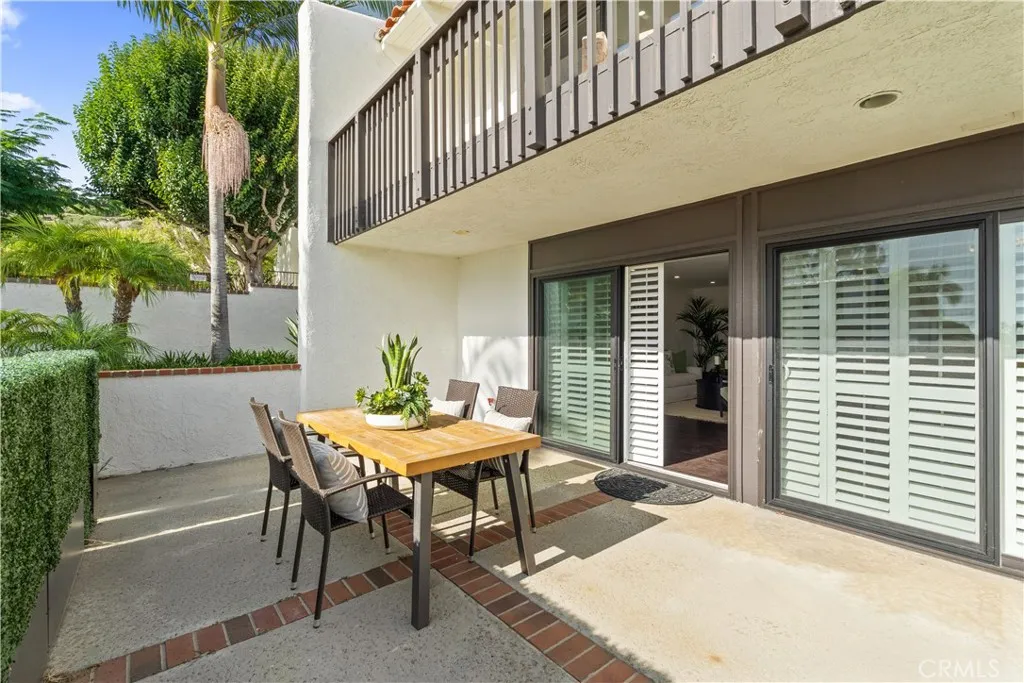 32541 Coastsite, Rancho Palos Verdes, California 90275 home-pic-12