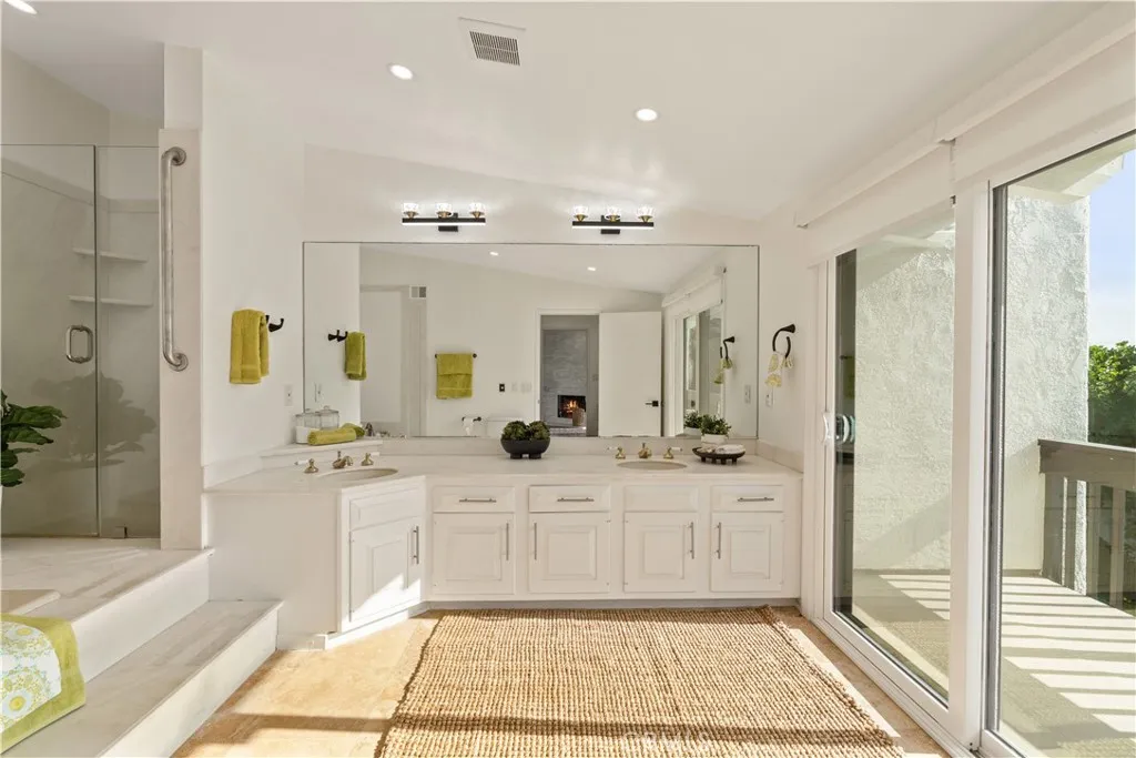 32541 Coastsite, Rancho Palos Verdes, California 90275 home-pic-24