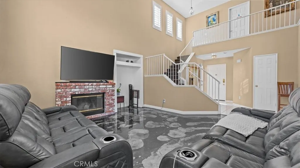 14998 Mustang, Fontana, California 92336 home-pic-5