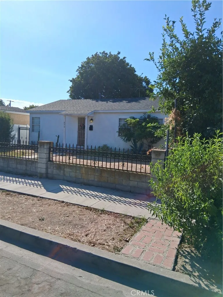 270 E Heath Lane, Long Beach, California 90805 home-pic-0