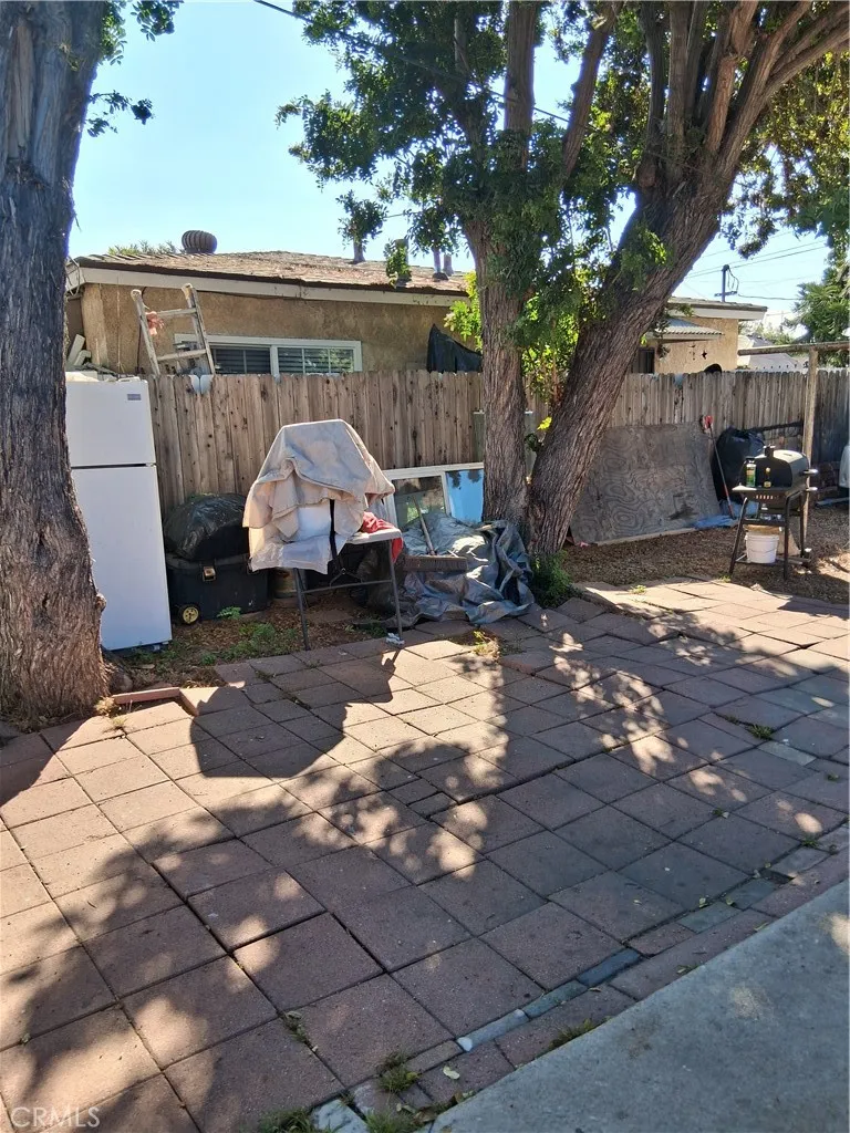 270 E Heath Lane, Long Beach, California 90805 home-pic-22